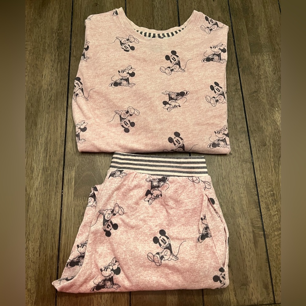 Disney Mickey and Minnie Mouse Womens pj set size Small NWOT